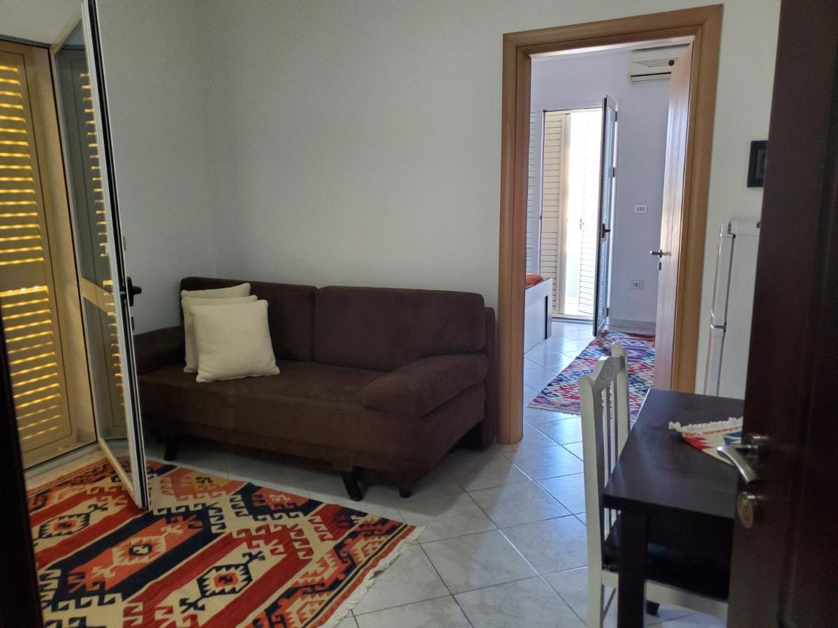 Apartments Rezidenca Sinani Orikum Bagian luar foto