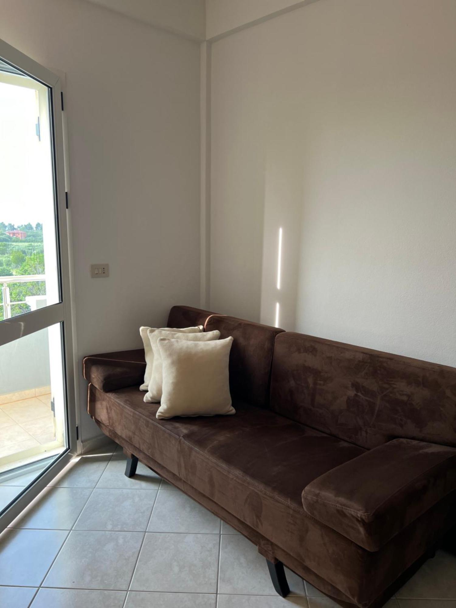 Apartments Rezidenca Sinani Orikum Bagian luar foto