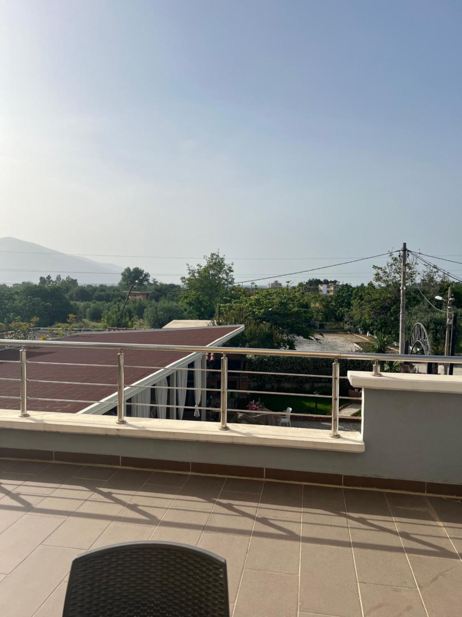 Apartments Rezidenca Sinani Orikum Bagian luar foto