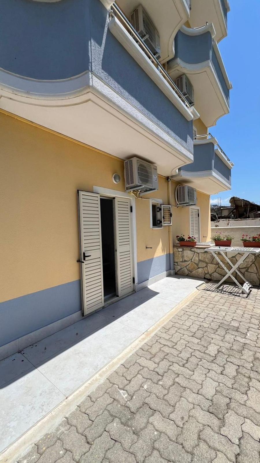 Apartments Rezidenca Sinani Orikum Bagian luar foto