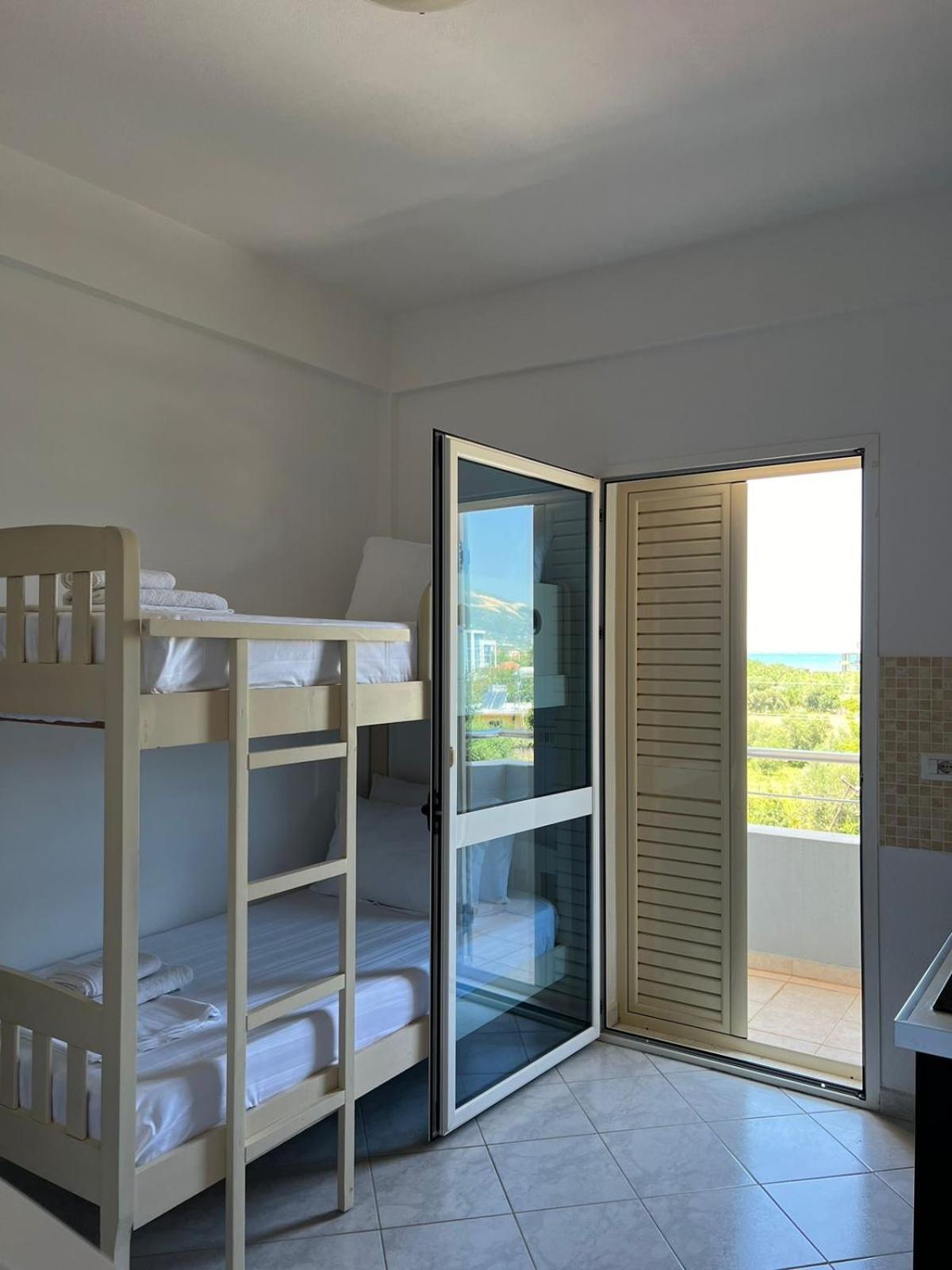 Apartments Rezidenca Sinani Orikum Bagian luar foto